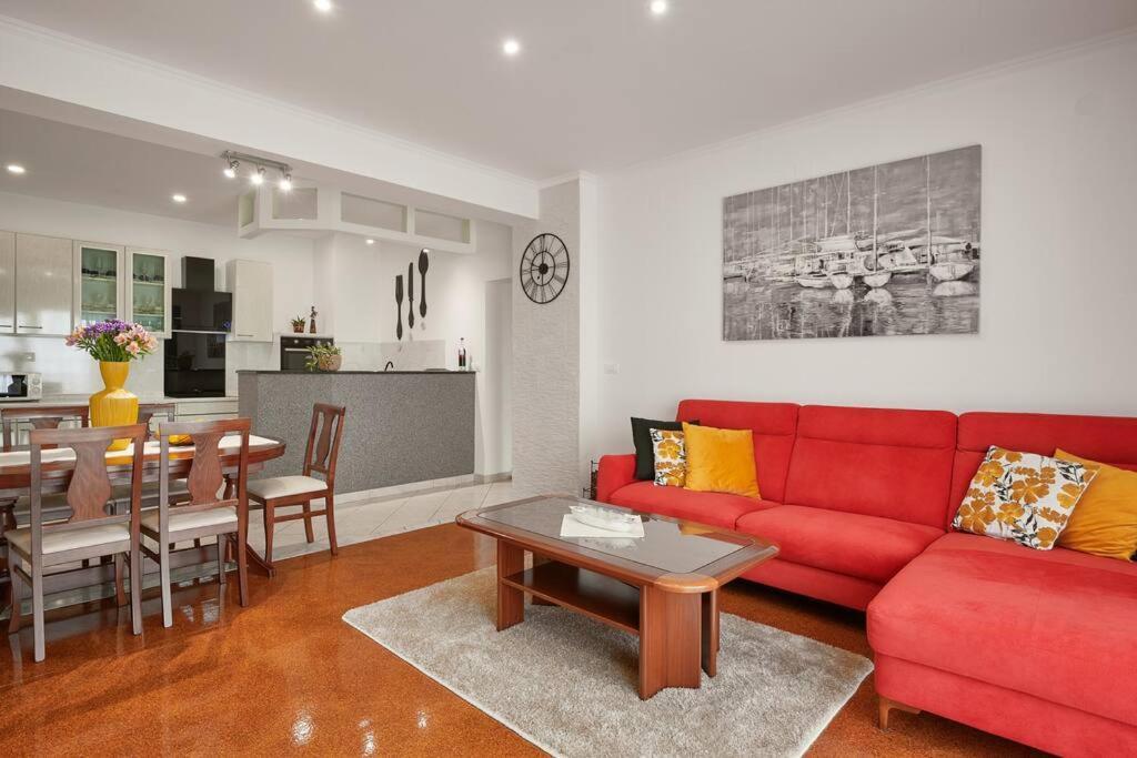 Ma&lu Apartman *